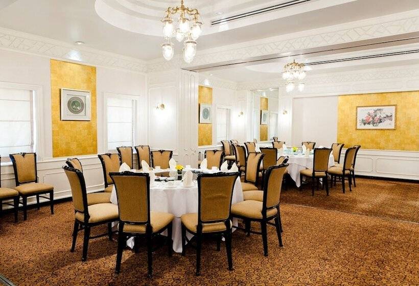 هتل Royal Princess Larn Luang Sha Extra Plus