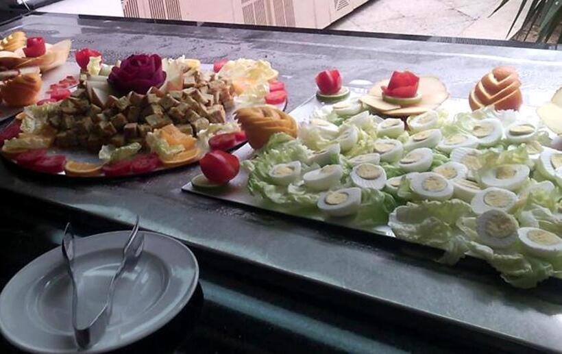 בית מלון כפרי Sahara Beach Aquapark