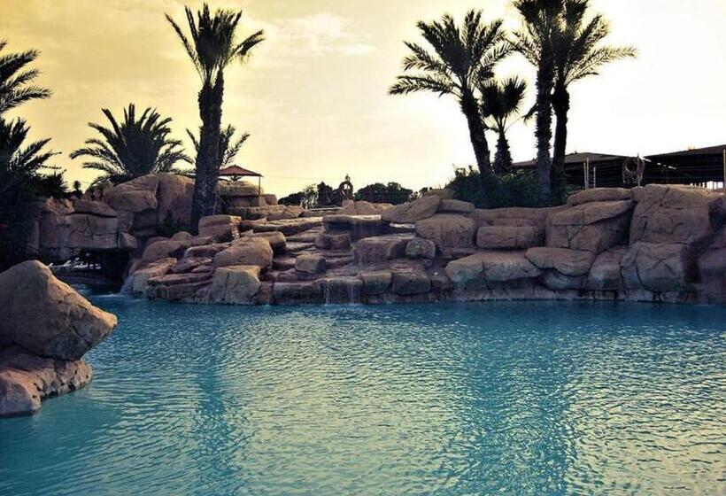 בית מלון כפרי Sahara Beach Aquapark