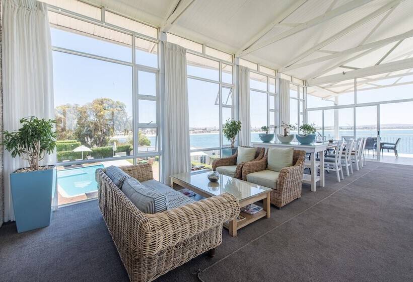 Отель Saldanha Bay