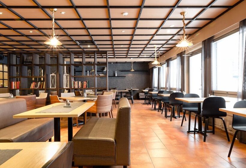 Samantta Hotel & Restaurant