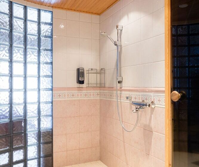 Samantta Hotel & Restaurant