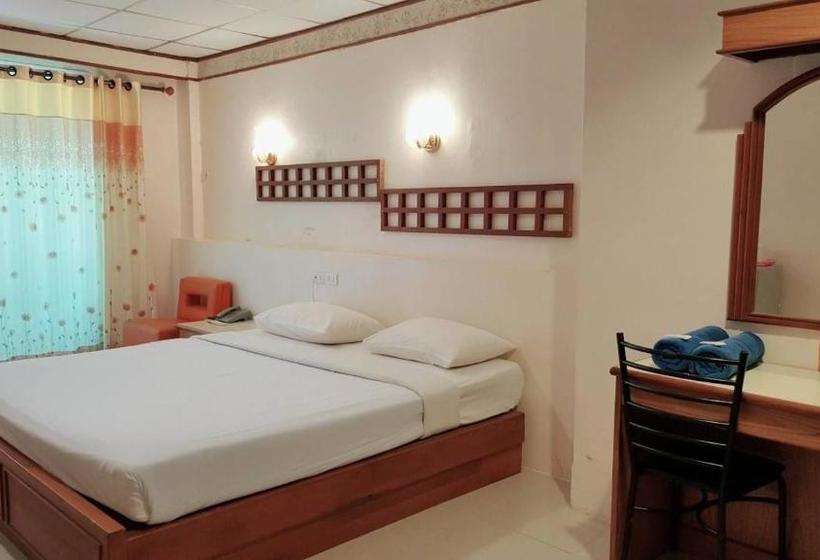 בית מלון כפרי Sawasdipong