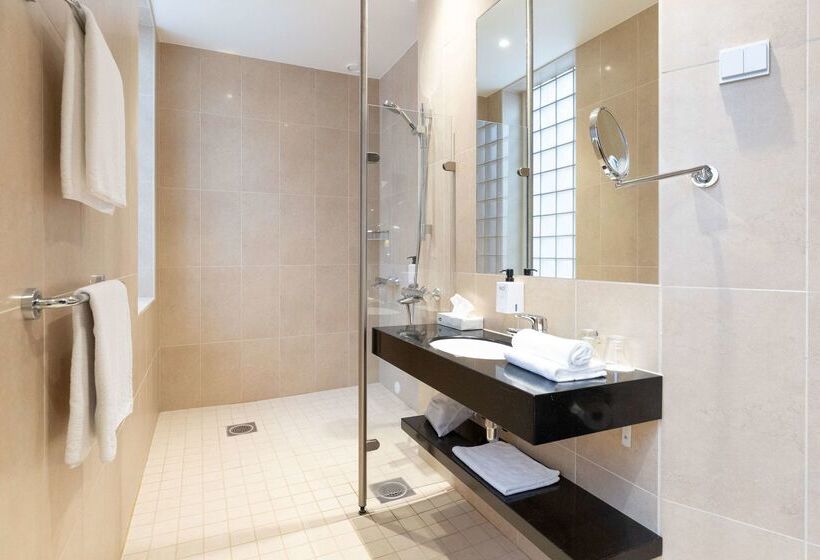 Отель Scandic Atlas