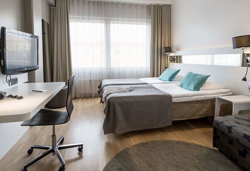 Отель Scandic Julia