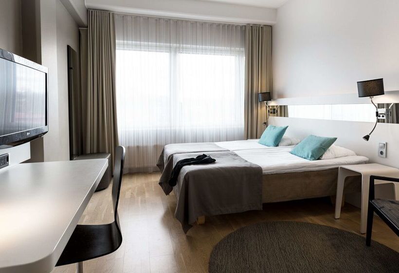 Отель Scandic Julia