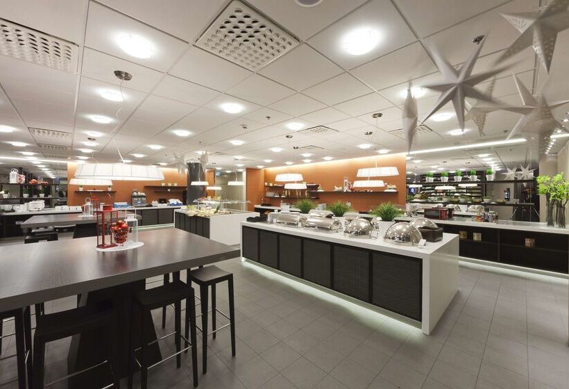 Отель Scandic Julia