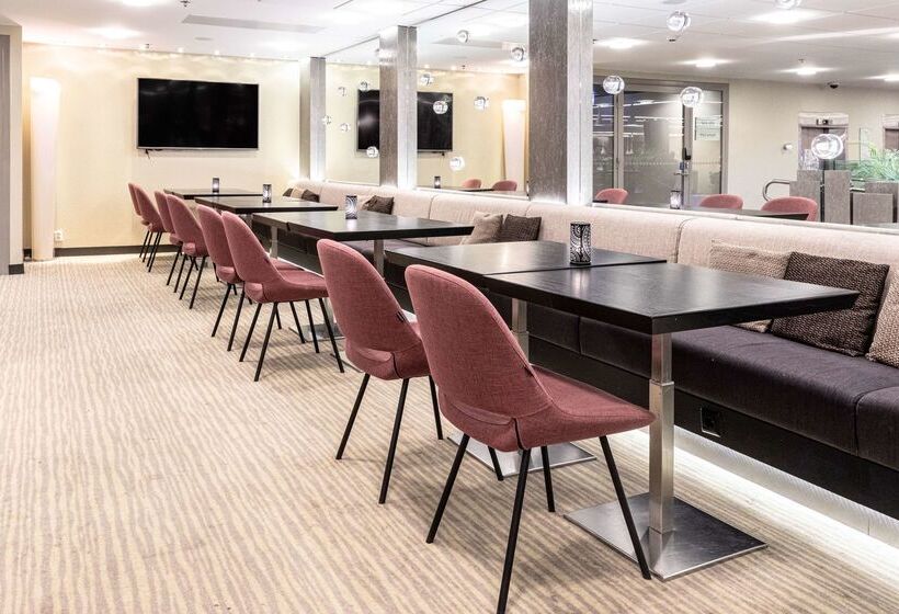 Отель Scandic Julia