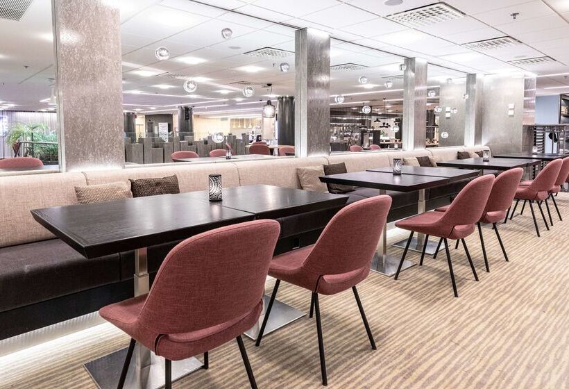 Отель Scandic Julia