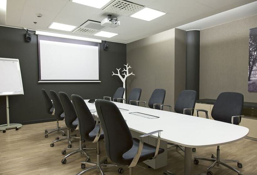 Отель Scandic Julia