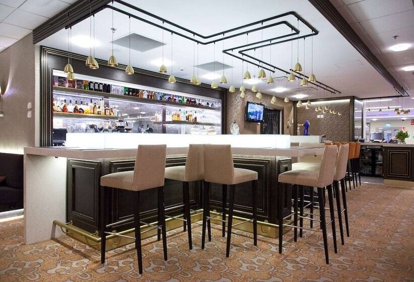 Отель Scandic Julia