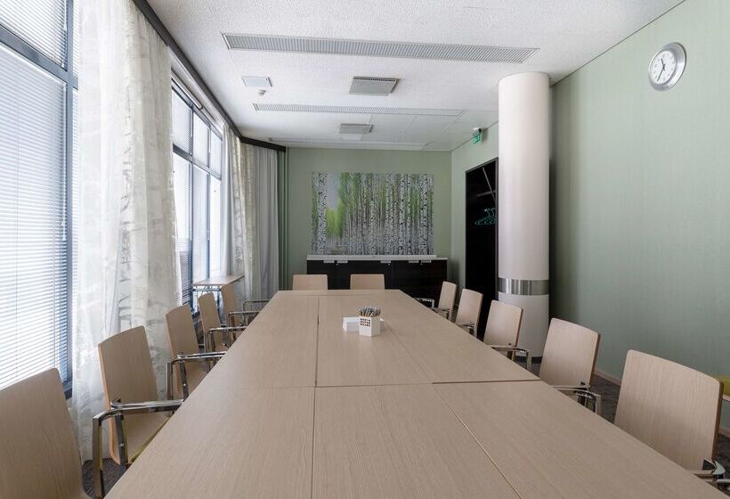 בית מלון כפרי Scandic Jyväskylä City