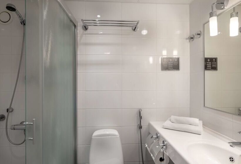 בית מלון כפרי Scandic Jyväskylä City