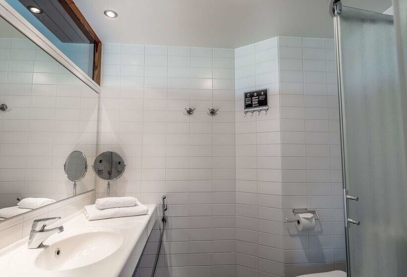 בית מלון כפרי Scandic Laajavuori