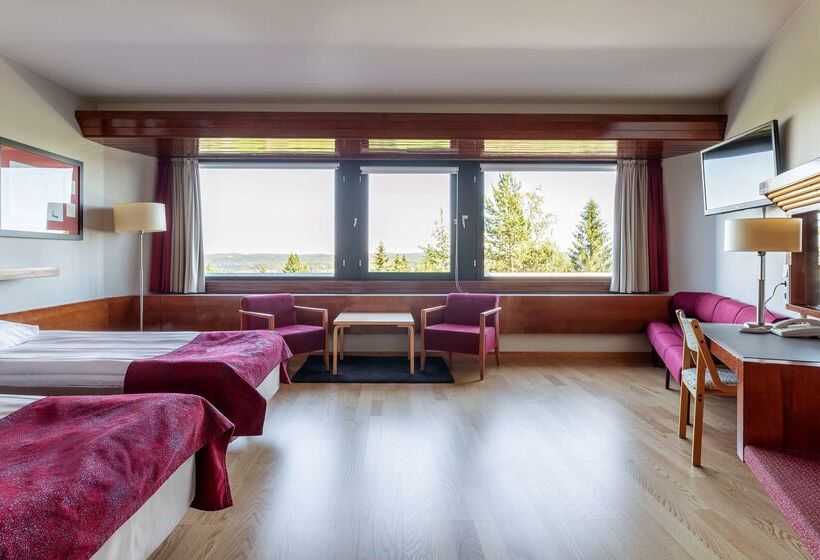 בית מלון כפרי Scandic Laajavuori