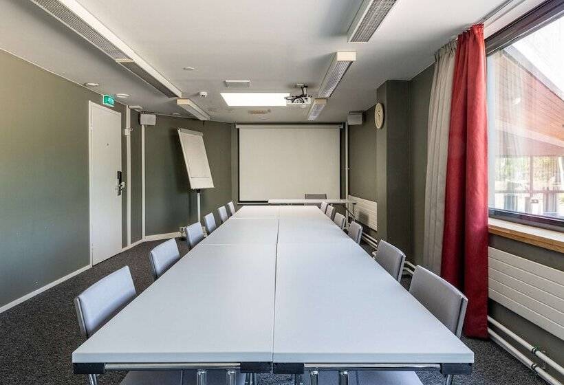 בית מלון כפרי Scandic Laajavuori