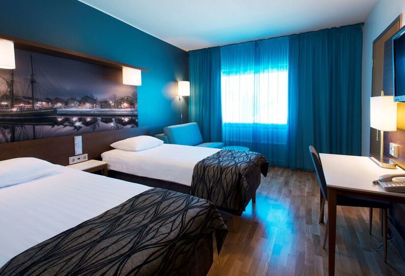 호텔 Scandic Oulu Station