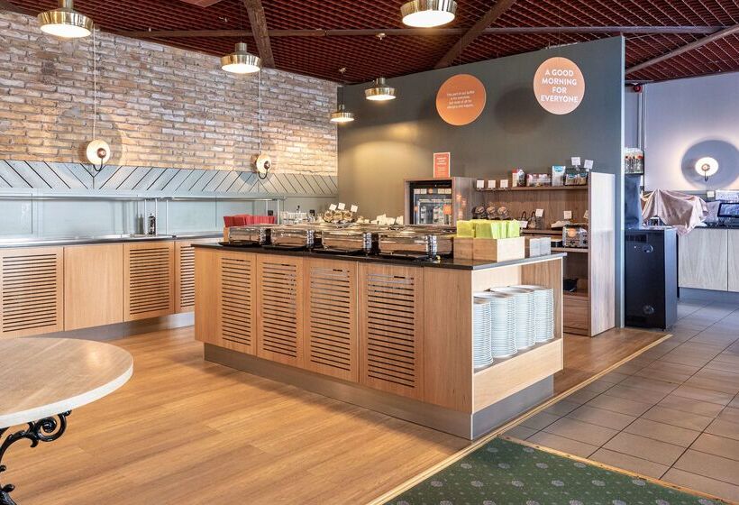 호텔 Scandic Oulu Station