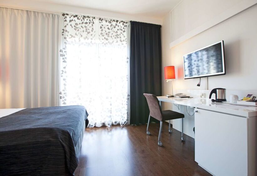 酒店 Scandic Patria