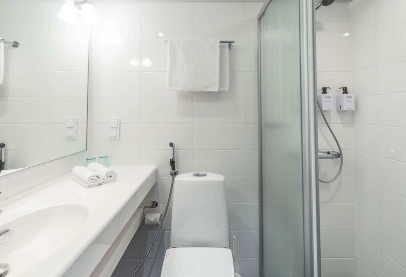 בית מלון כפרי Scandic Rauma