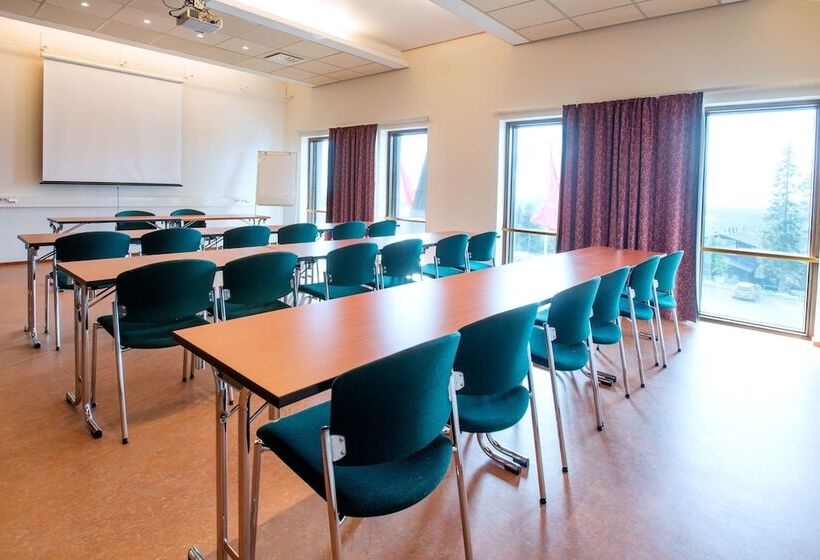 ホテル Scandic Rukahovi