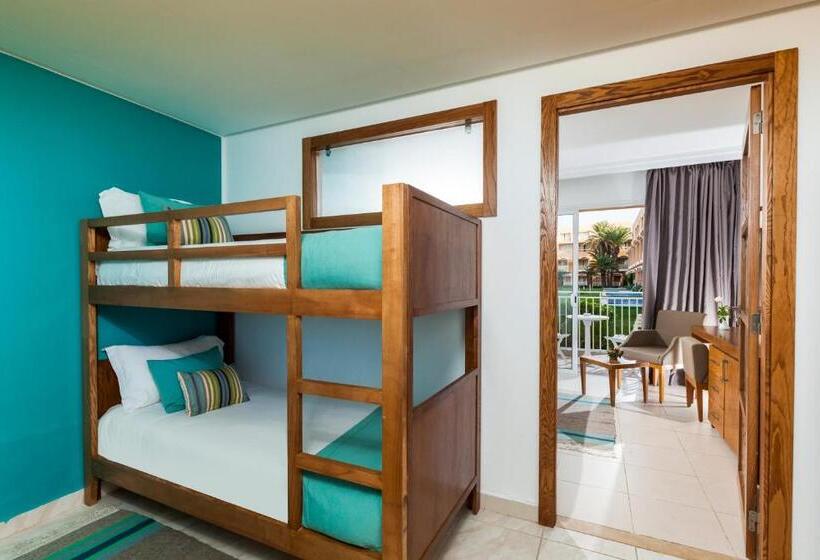 酒店 Aqi Skanes Resort