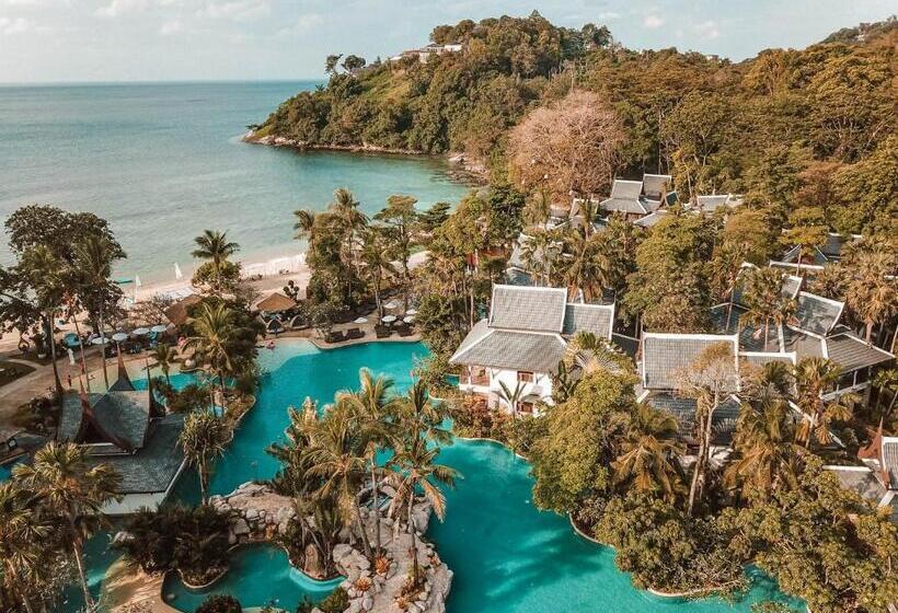 호텔 Thavorn Beach Village Resort & Spa Phuket