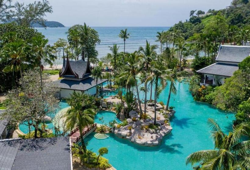 호텔 Thavorn Beach Village Resort & Spa Phuket