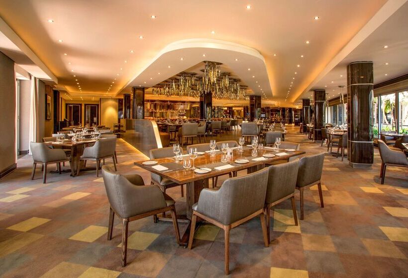 The Maslow Hotel, Sandton