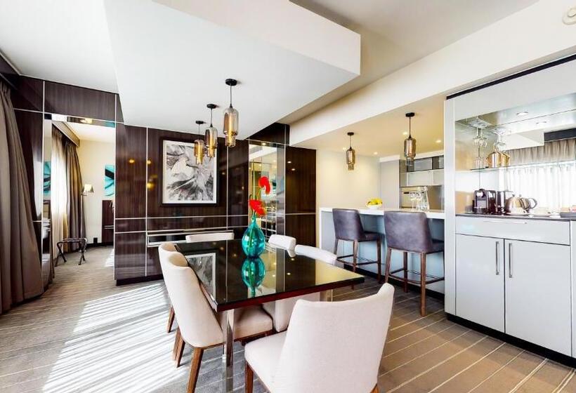 The Maslow Hotel, Sandton