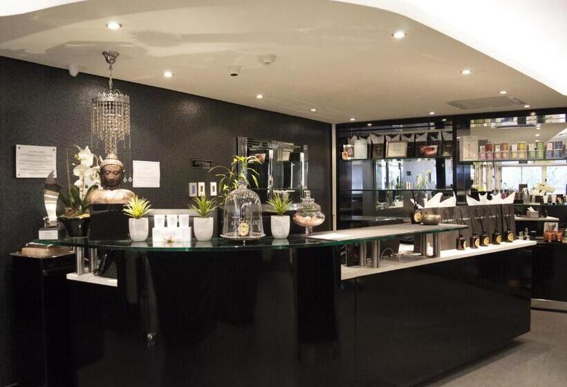 The Maslow Hotel, Sandton