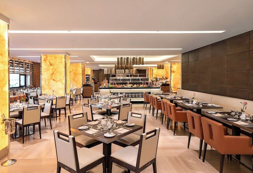 בית מלון כפרי The Oberoi Madina المدينة أوبروي