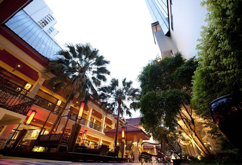 فندق The Sukosol