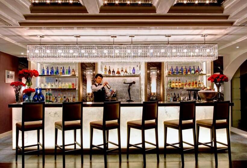 فندق The Sukosol