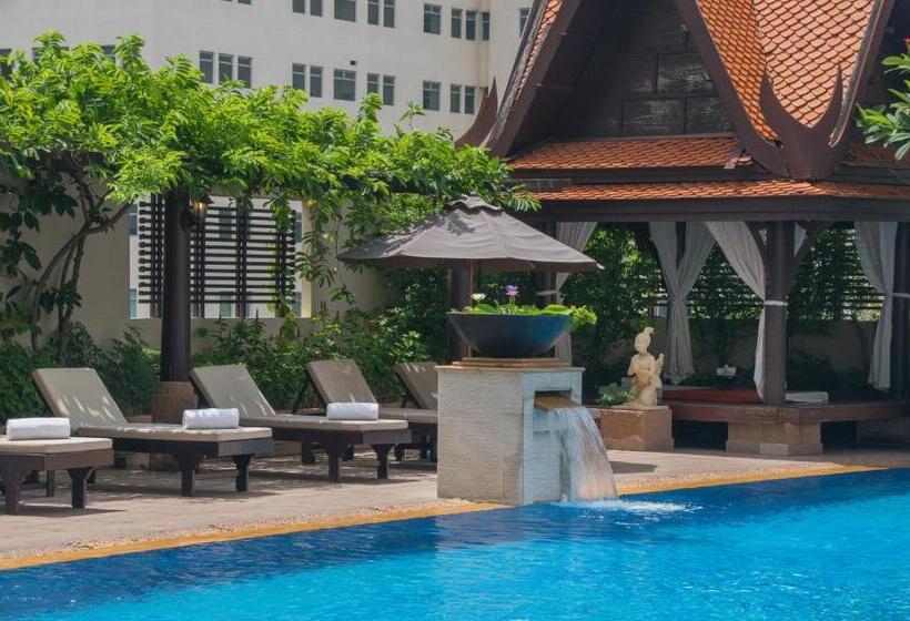 فندق The Sukosol