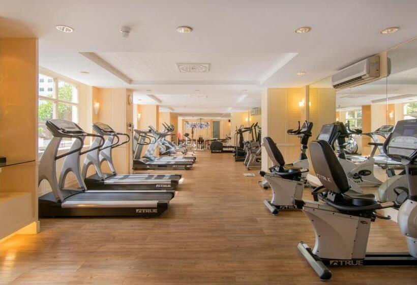 فندق The Sukosol