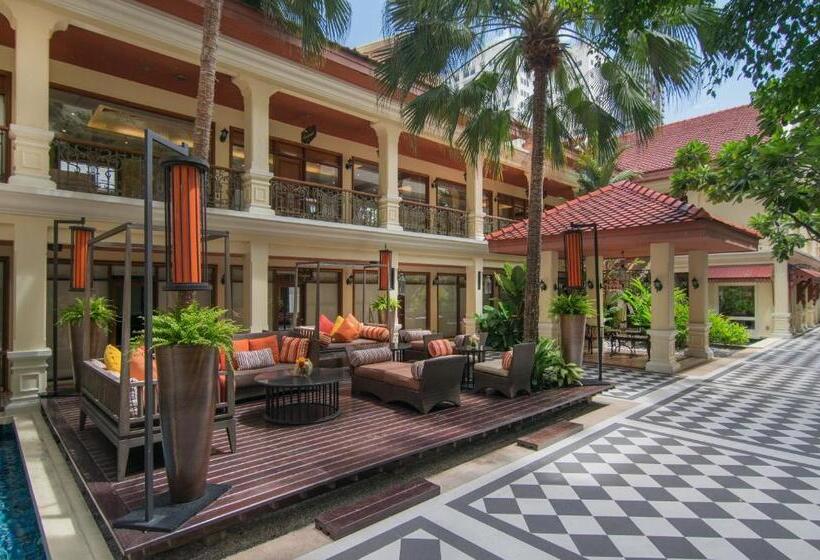 فندق The Sukosol