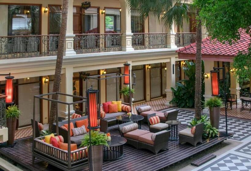 فندق The Sukosol