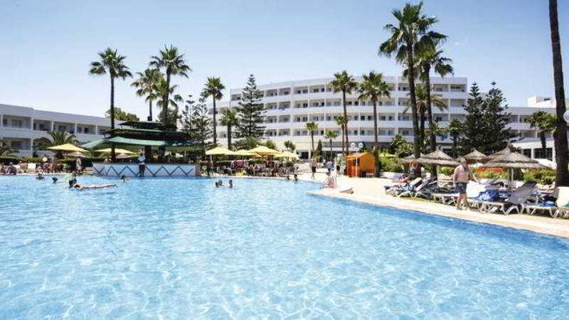 בית מלון כפרי Tropicana Club & Spa