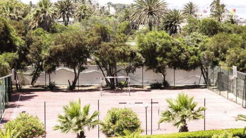 בית מלון כפרי Tropicana Club & Spa