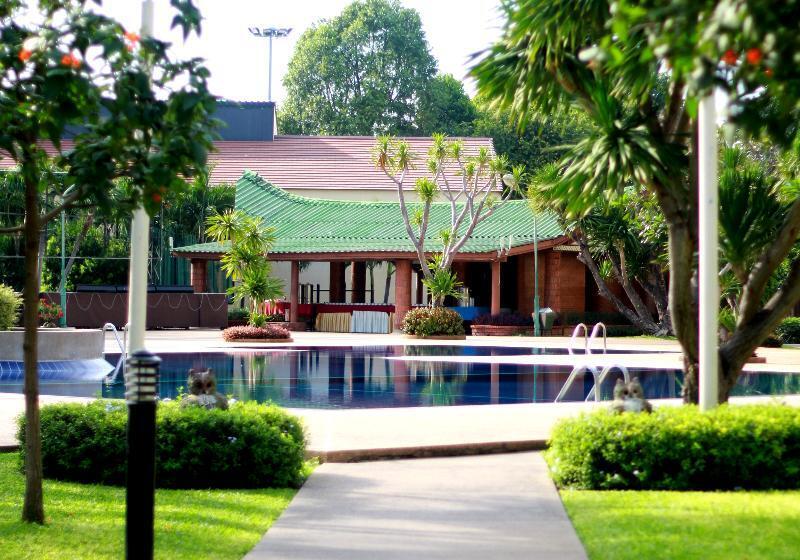 هتل Tropicana Pattaya