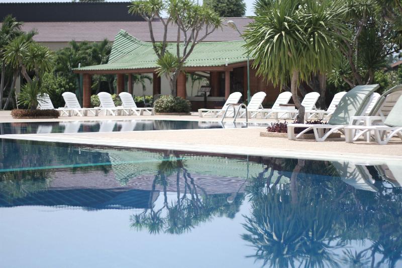 هتل Tropicana Pattaya