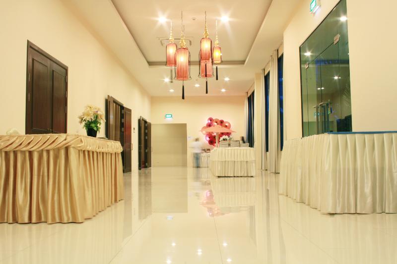 هتل Tropicana Pattaya