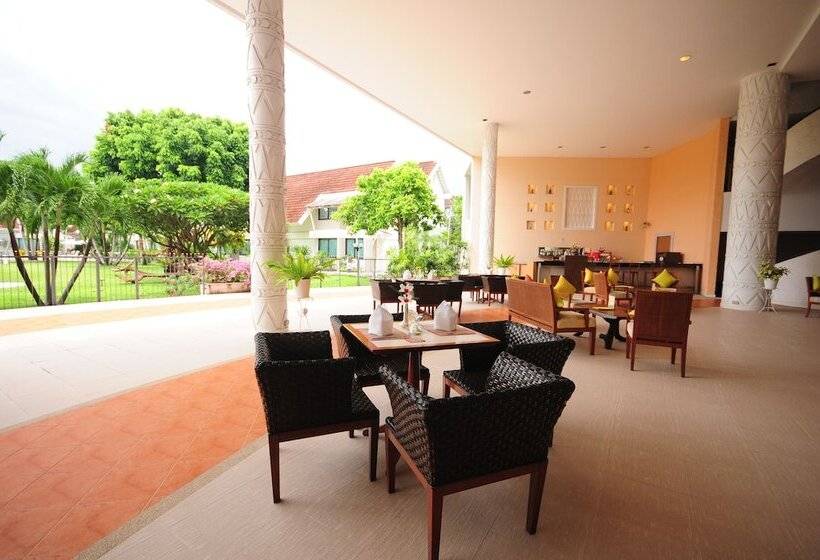 هتل Tropicana Pattaya