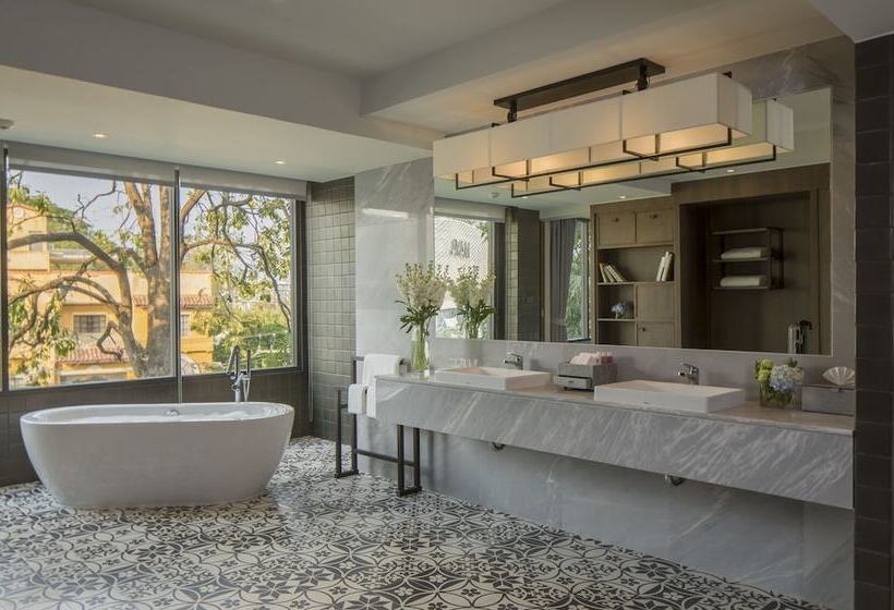 فندق U Nimman Chiang Mai