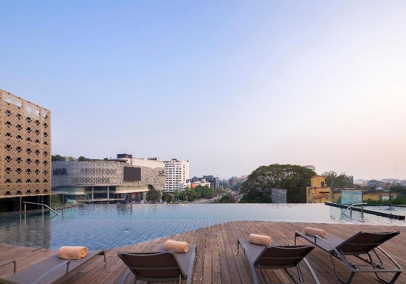 בית מלון כפרי U Nimman Chiang Mai