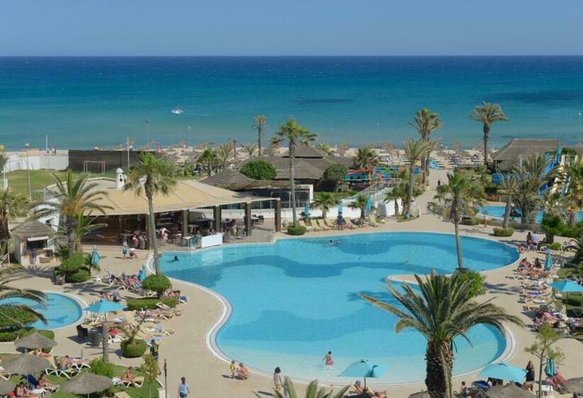 בית מלון כפרי Nozha Beach Resort & Spa