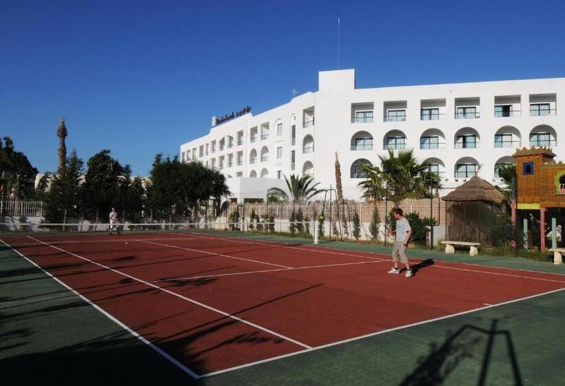 בית מלון כפרי Nozha Beach Resort & Spa