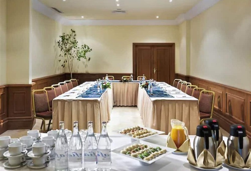 Отель Vincci Saphir Palace & Spa