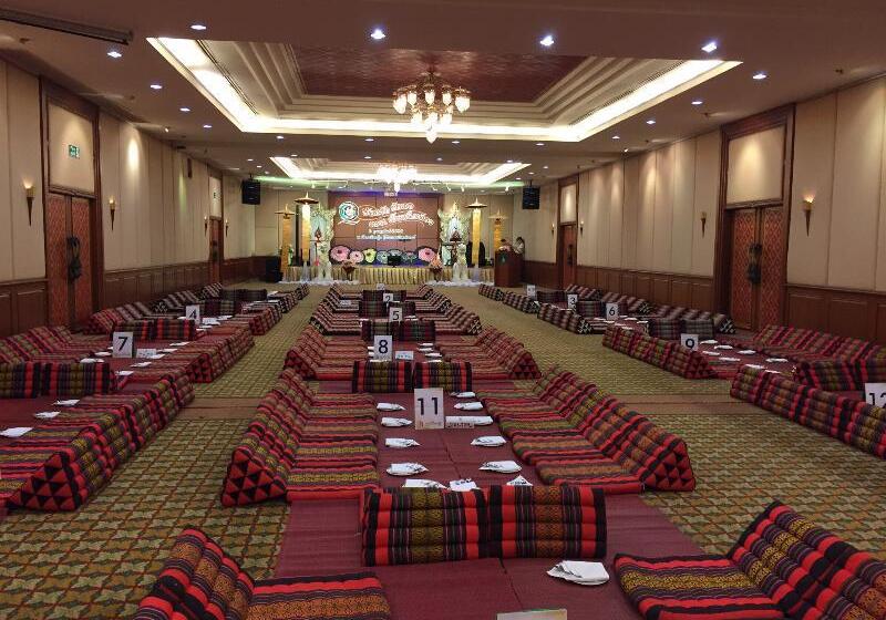 هتل Wiang Inn